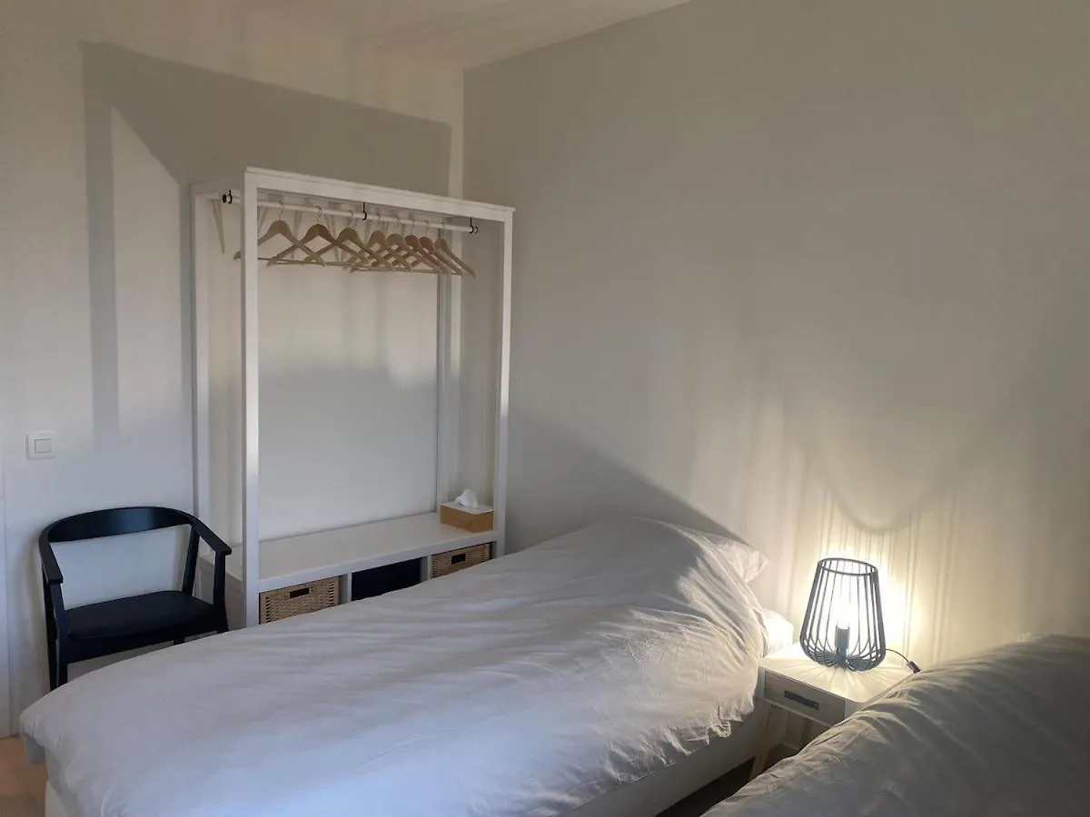 Rozee Apartment Ostend 0*,